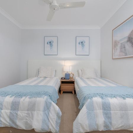 Koola Beach Apartments Bargara Bagian luar foto