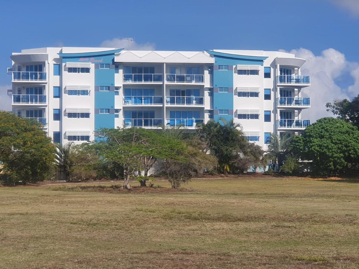 Koola Beach Apartments Bargara Bagian luar foto