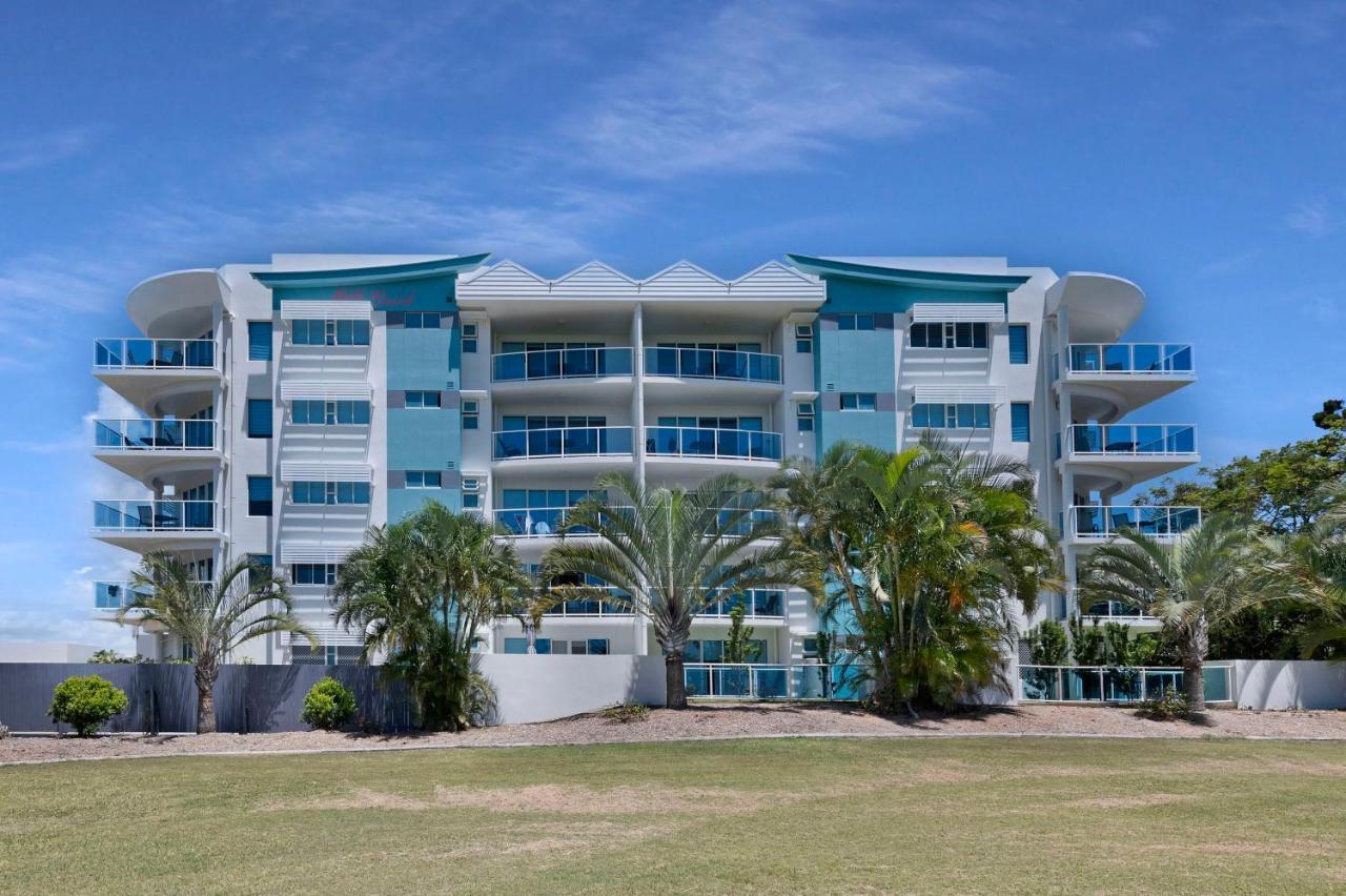 Koola Beach Apartments Bargara Bagian luar foto