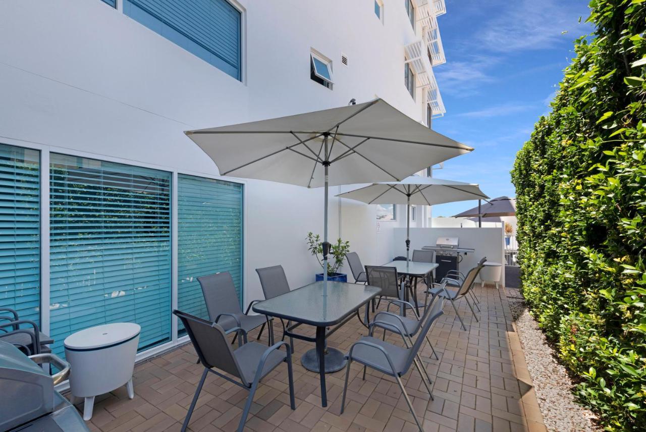 Koola Beach Apartments Bargara Bagian luar foto