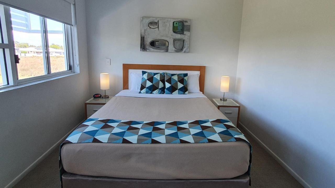 Koola Beach Apartments Bargara Bagian luar foto