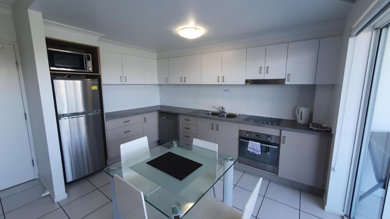 Koola Beach Apartments Bargara Bagian luar foto