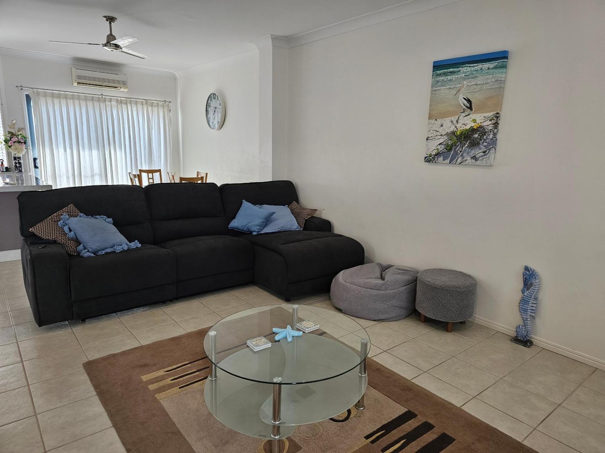 Koola Beach Apartments Bargara Bagian luar foto