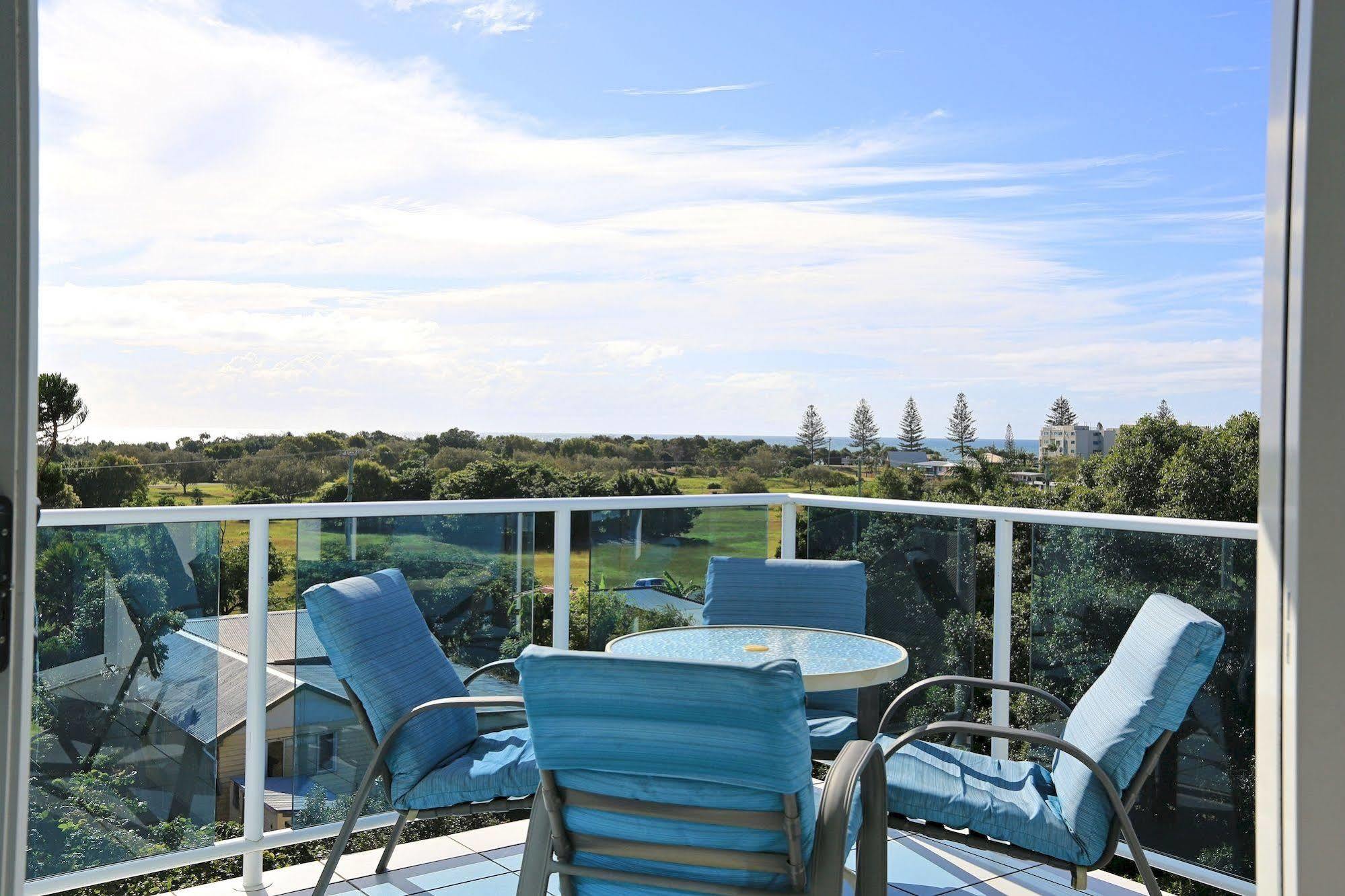 Koola Beach Apartments Bargara Bagian luar foto